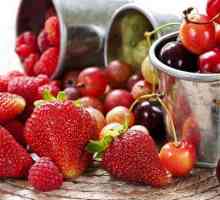 Suhe marelice, slive, grozdje, morska krhlika: nekaj jagod in suhega sadja lahko na rana na želodcu?