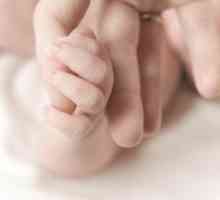 Prsti na rokah in nogah novorojenčka