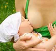 Pravilno zgrabi prsi novorojenček