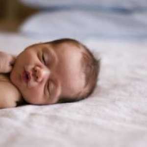 Pomanjkanje spanja pri novorojenčkih